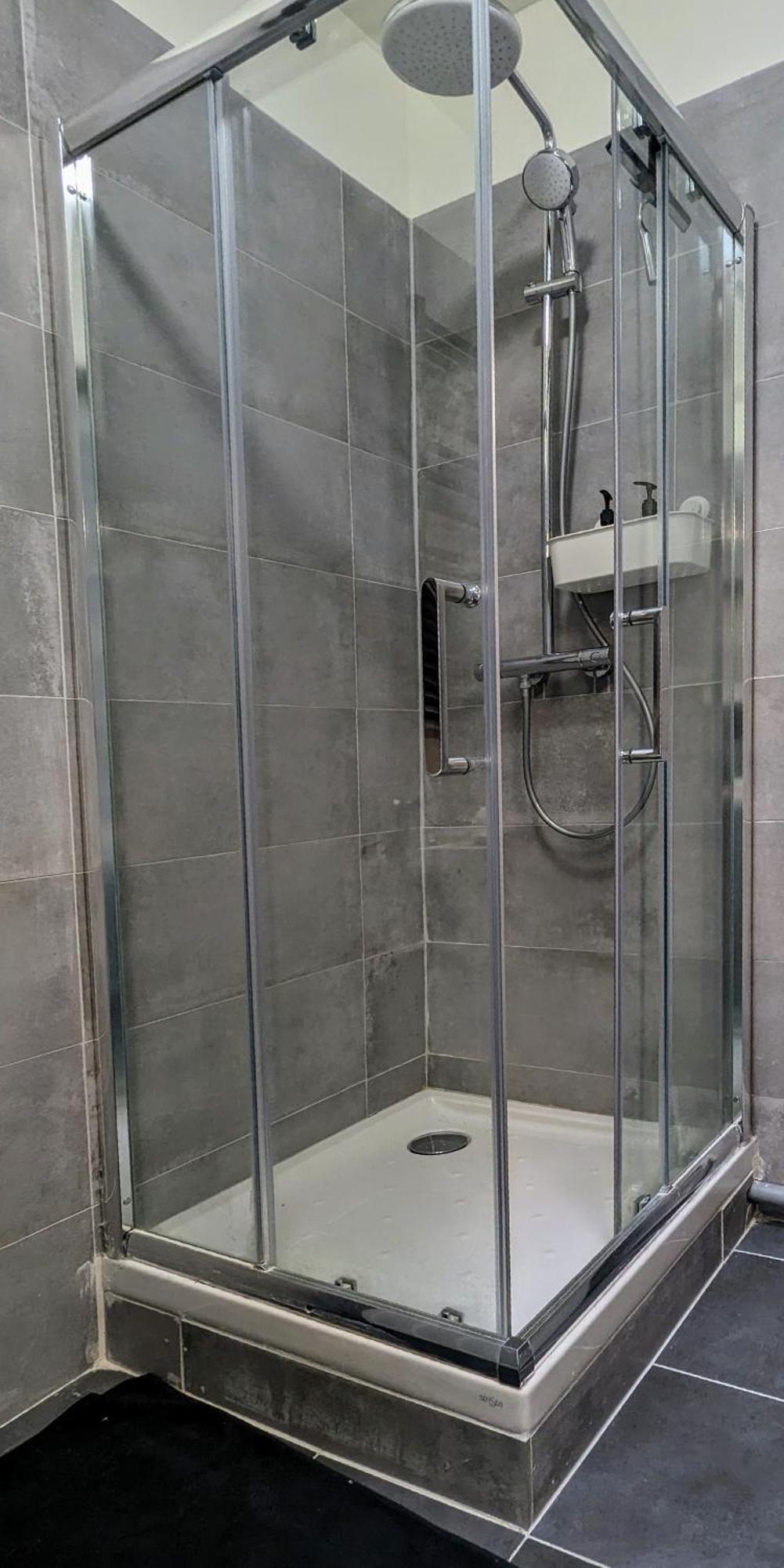 Appartamento Oasis: One Bedroom Studio For Two Next To The Eiffel Tower