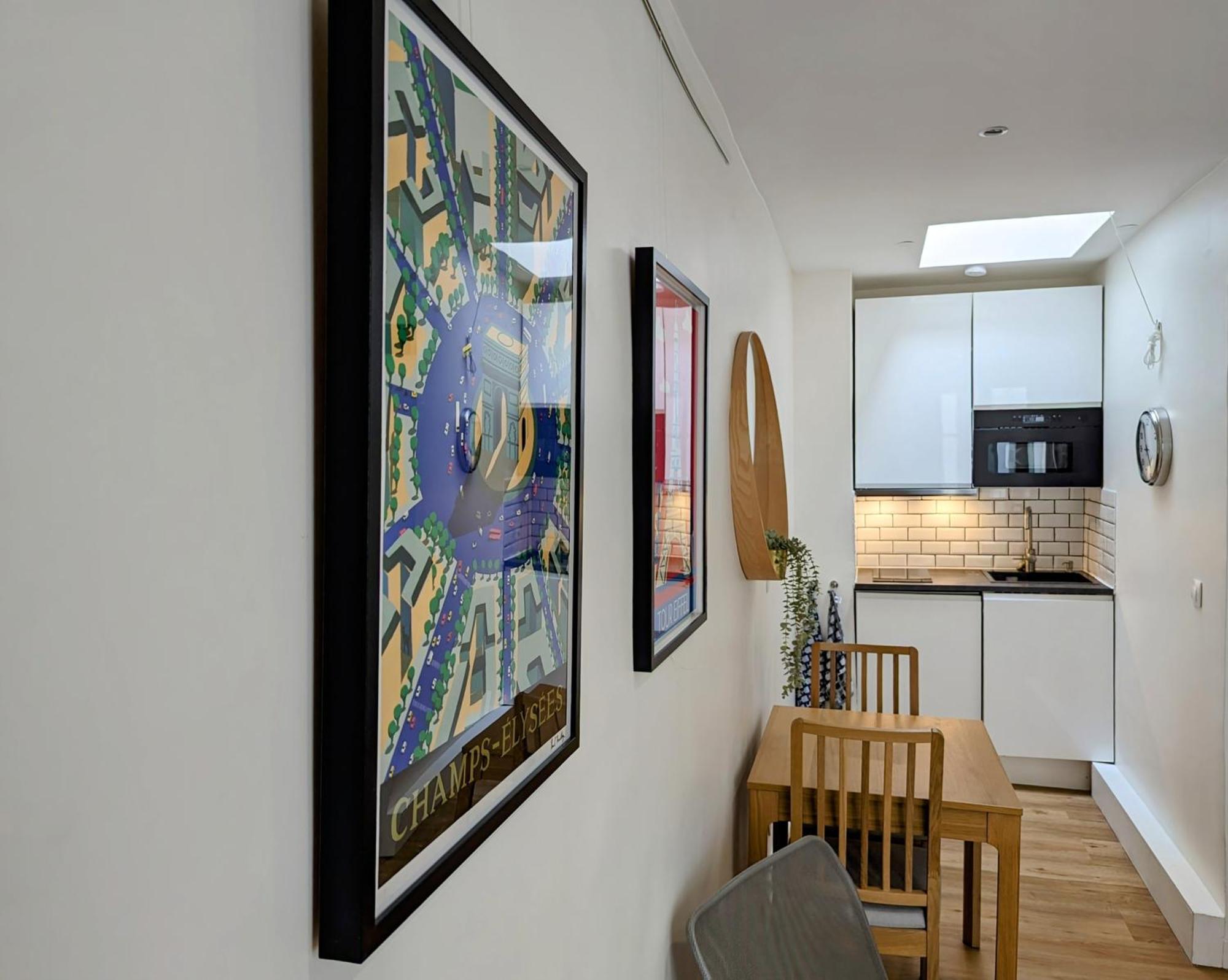 Oasis: One Bedroom Studio For Two Next To The Eiffel Tower Appartamento Parigi